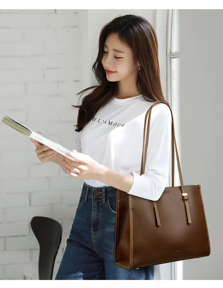 LIVA | SPACIOUS LEATHER-LOOK BAG